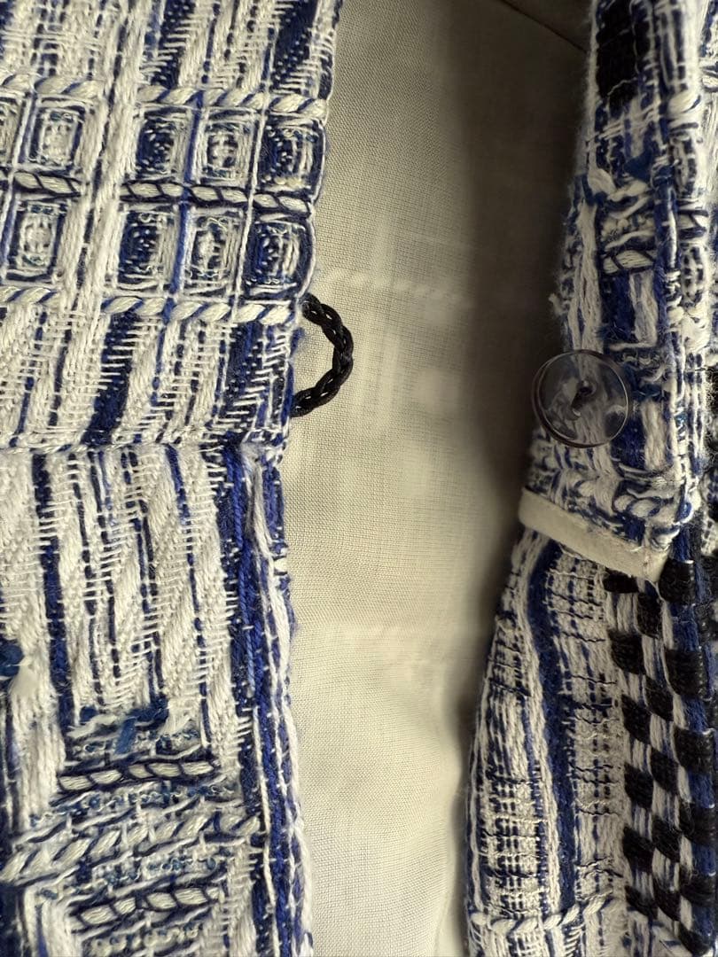 即完売DES PRÉS バスティングブリックジャカードベスト