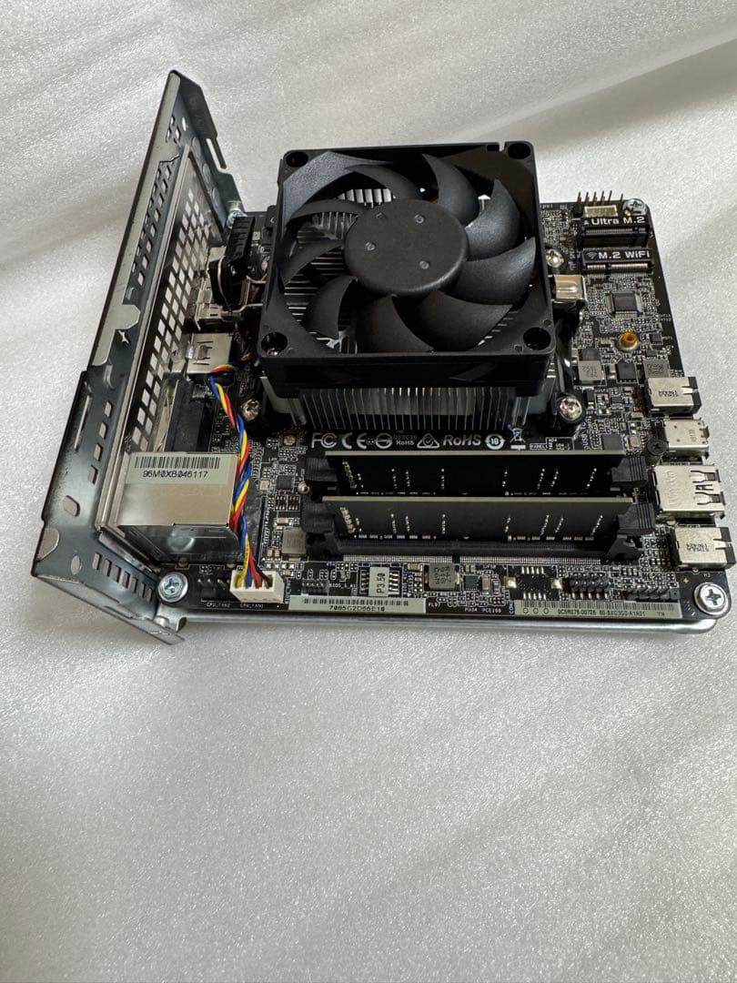 ベアボーン・キット ASRock DeskMini A300 Athlon 200GE AM4
