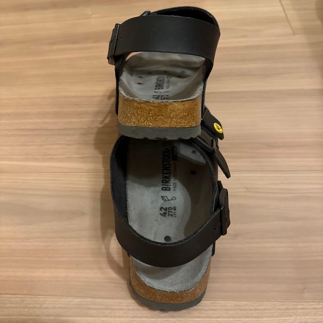 美品！BIRKENSTOCK ブラックサンダル 42 27cm