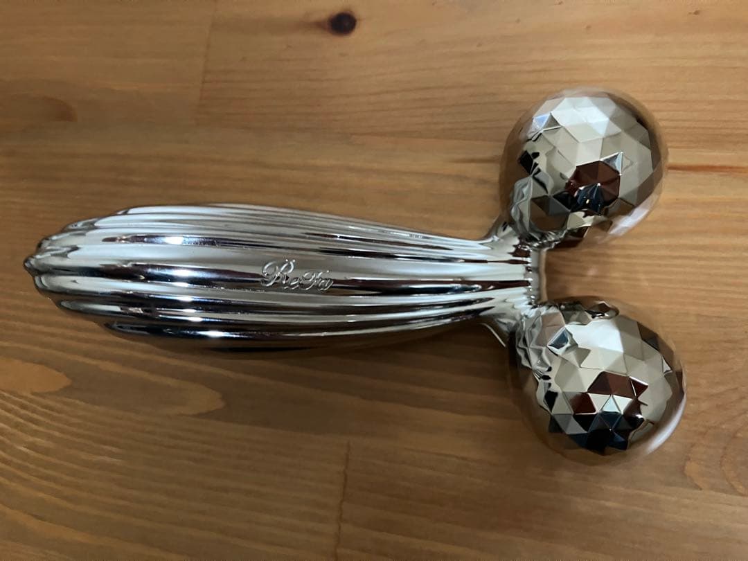 リファ　ReFa　カラット　レイ　マッサージ　ケア　正規品　美顔器　ローラー