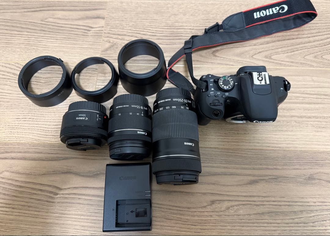 Canon EOS Kiss X9i ダブルレンズキット +単焦点レンズ