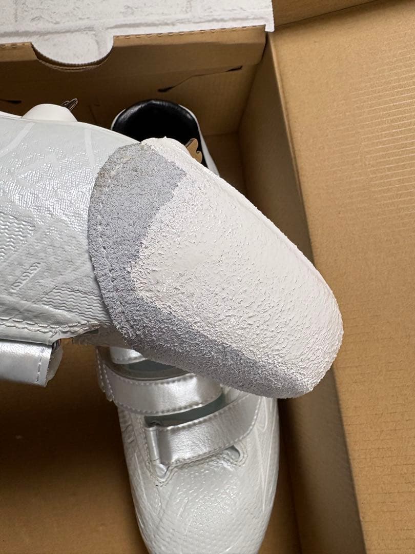 Mizuno ホワイト スパイクシューズ