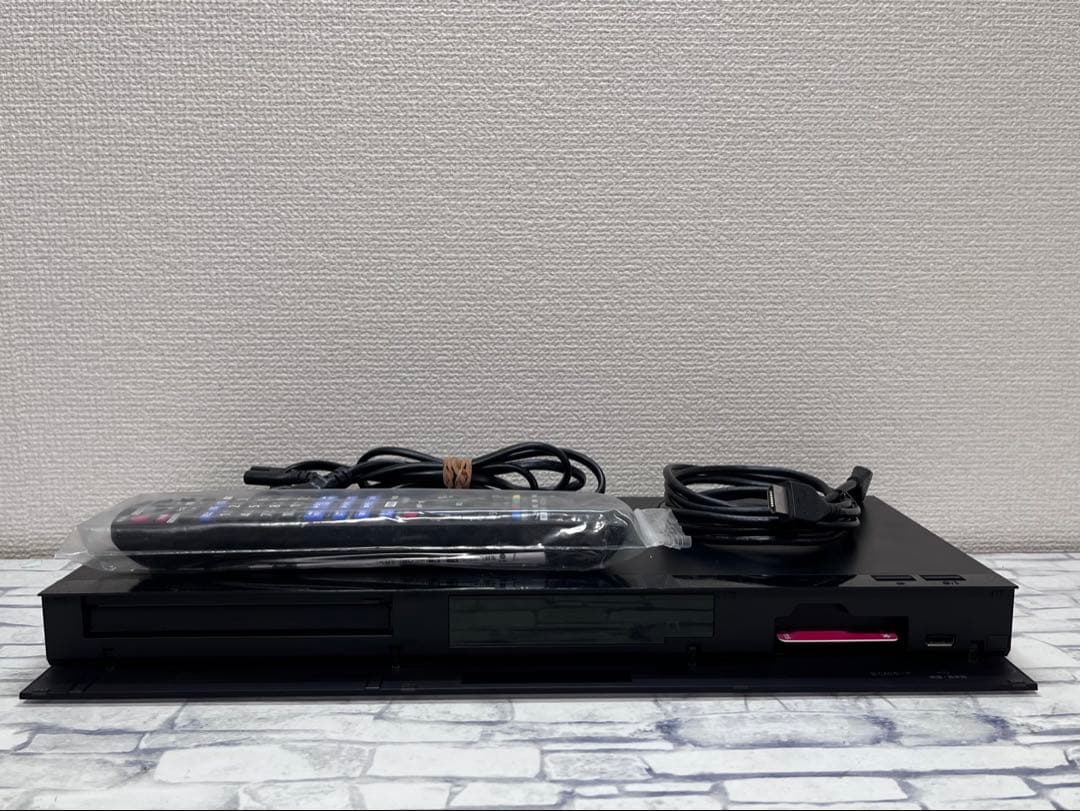 おうちクラウドディーガ　パナソニック　ブルーレイレコーダー　DMR-2CW100