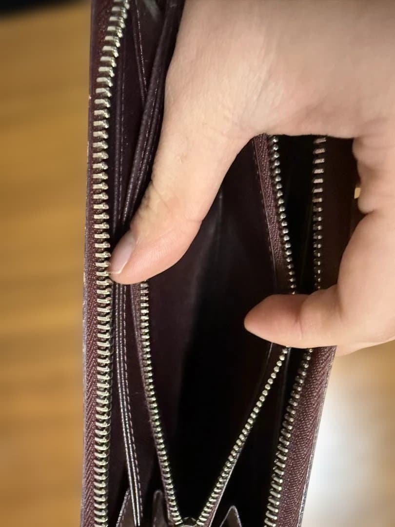 LOUISVUITTON ルイヴィトン エピ ジッピーウォレット