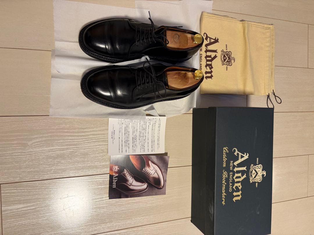 ALDEN: コードバン プレーントゥ　ブラック6.5