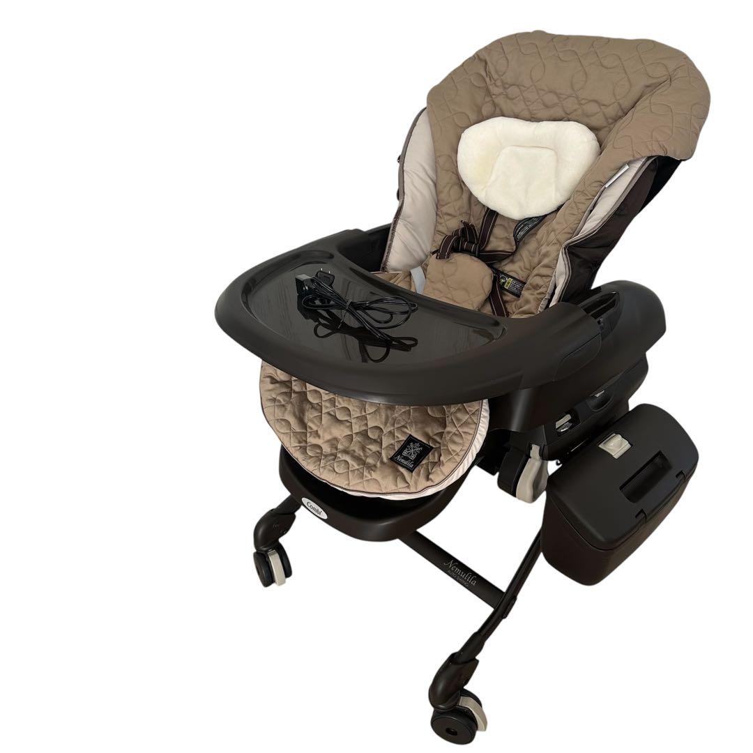 【清掃済】Combi WHITE LABEL ネムリラAT