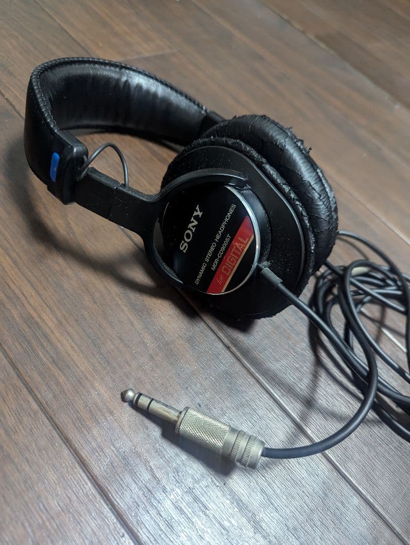 モニターヘッドホン　SONY MDR-CD900ST