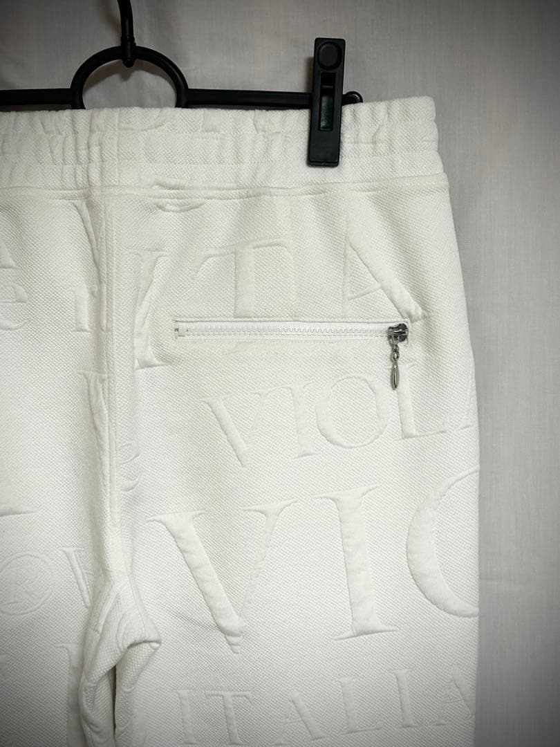 【新品未使用】ヴィオラルモーレ　総柄セットアップ　VIOLA rumore 白