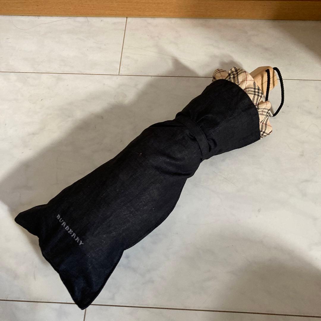 バーバリー BURBERRY フリル 折り畳み傘 日傘 ブラック　綺麗
