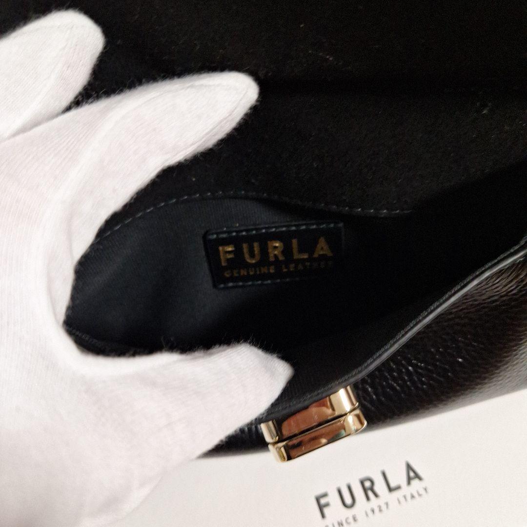 ケ*ん様 新品未使用　★ FURLA ★ DANAE XL Crossbody【