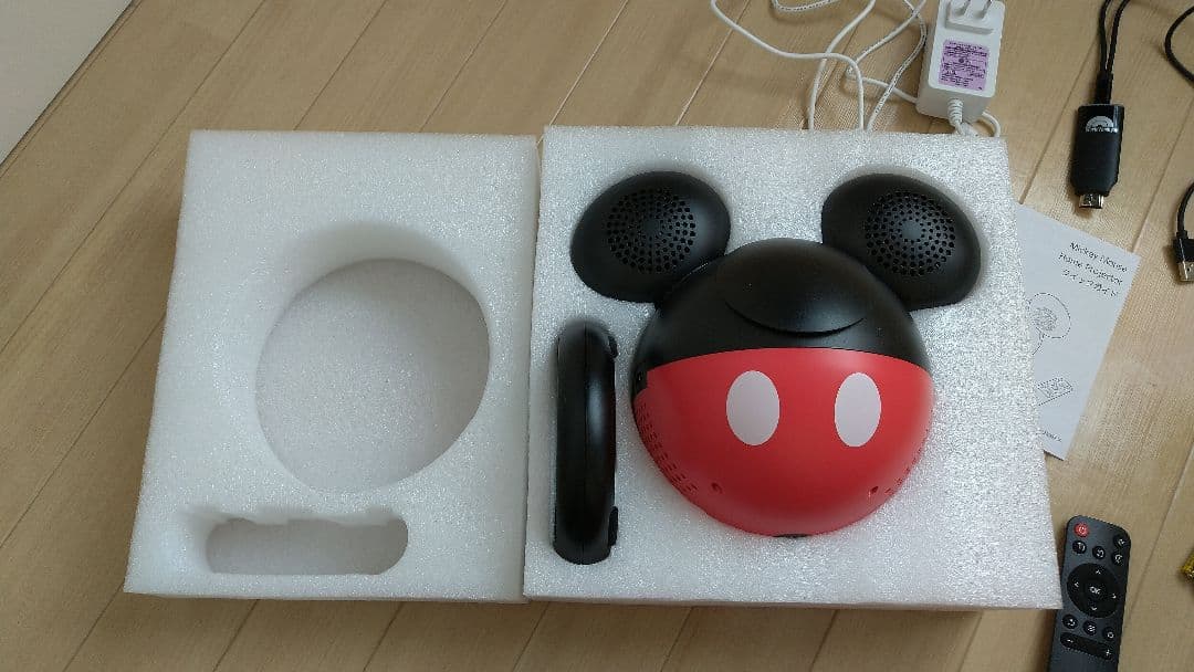 m*み様 ミッキーマウス型 ホームプロジェクター 本体