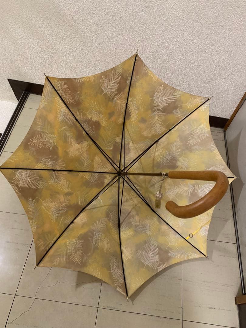 レア美品王室御用達イギリス製FOX社長傘雨傘ゴールド系植物柄フサ付き上品な傘