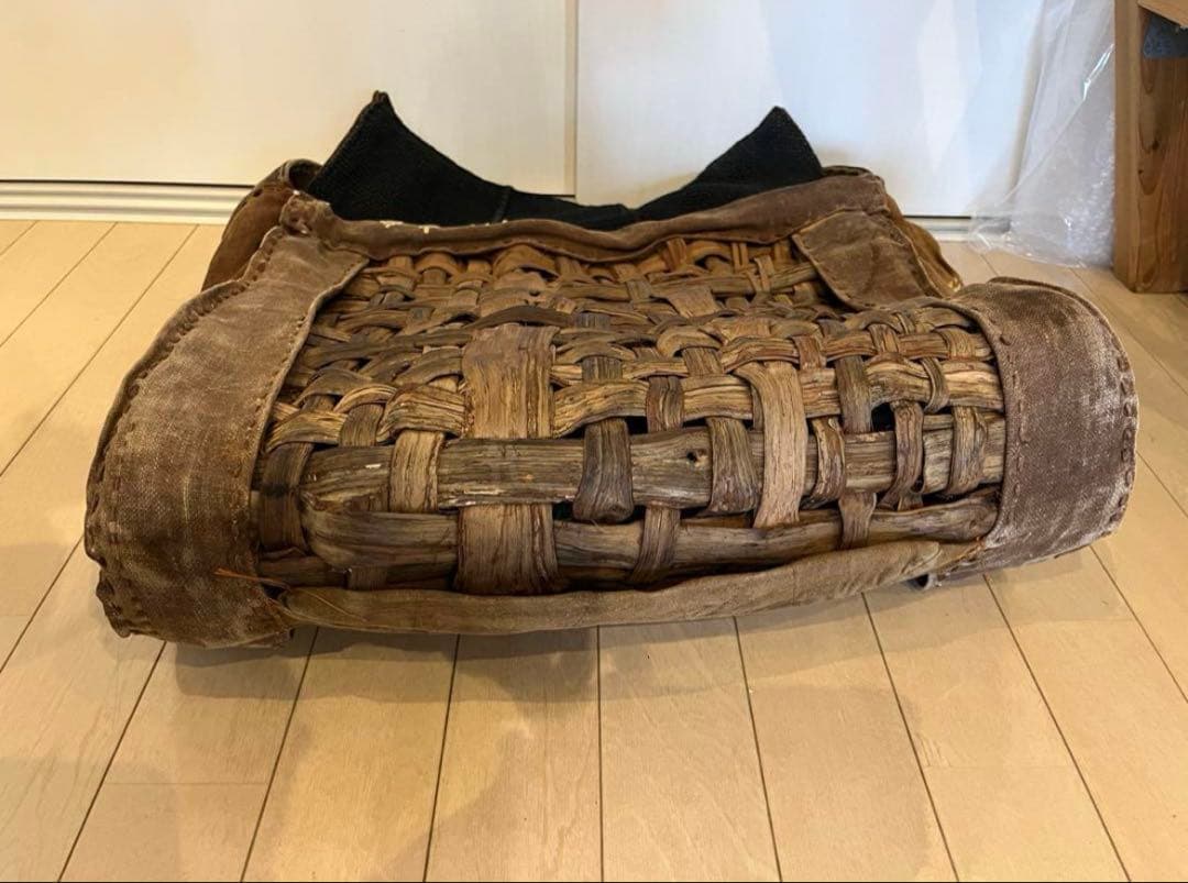 SALE◆希少 柿渋古布と国産山葡萄蔓 背負える大型籠リュック 斜め掛