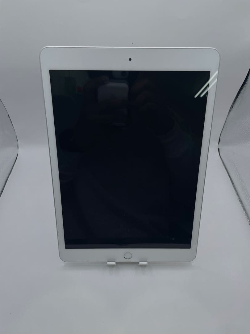 iPad 7世代 32GB 本体 バッテリー86%