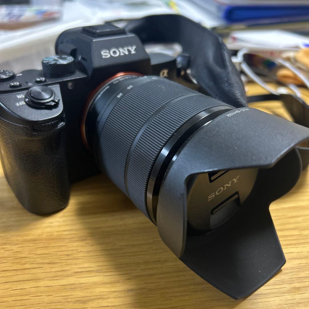 「美品」中古Sony α7III+ズームレンズキット(箱バッテリーsdカード付)