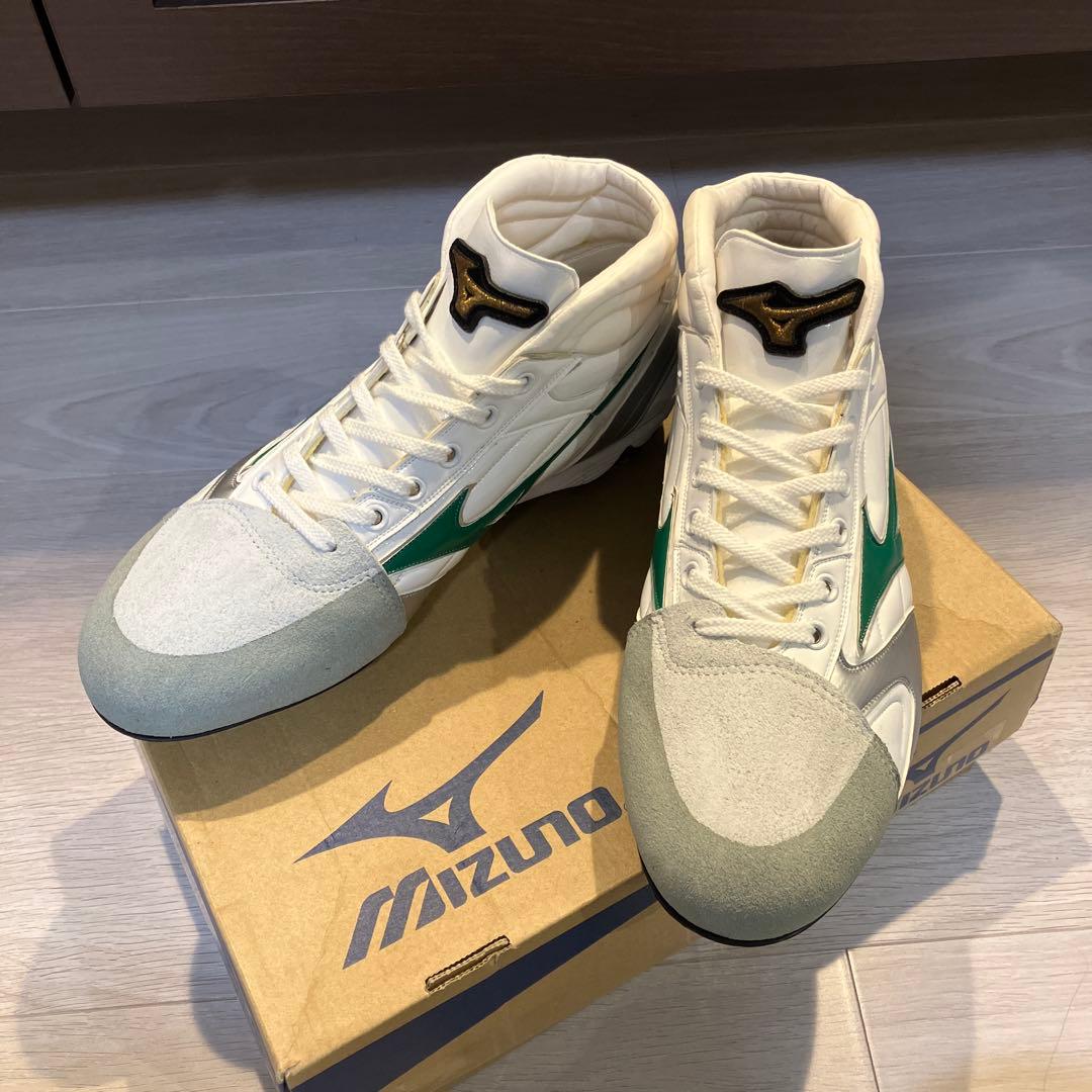 【未使用品】Mizuno ミズノプロ ミドルカットスパイク オーダー品