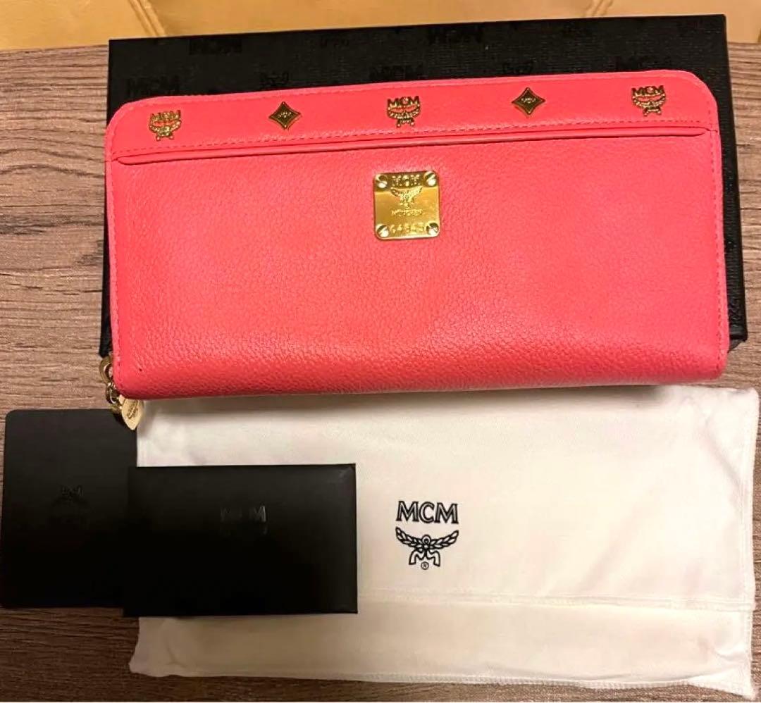 ＭCＭ　正規品　長財布　ラウンドファスナー　　ピンク　新品未使用