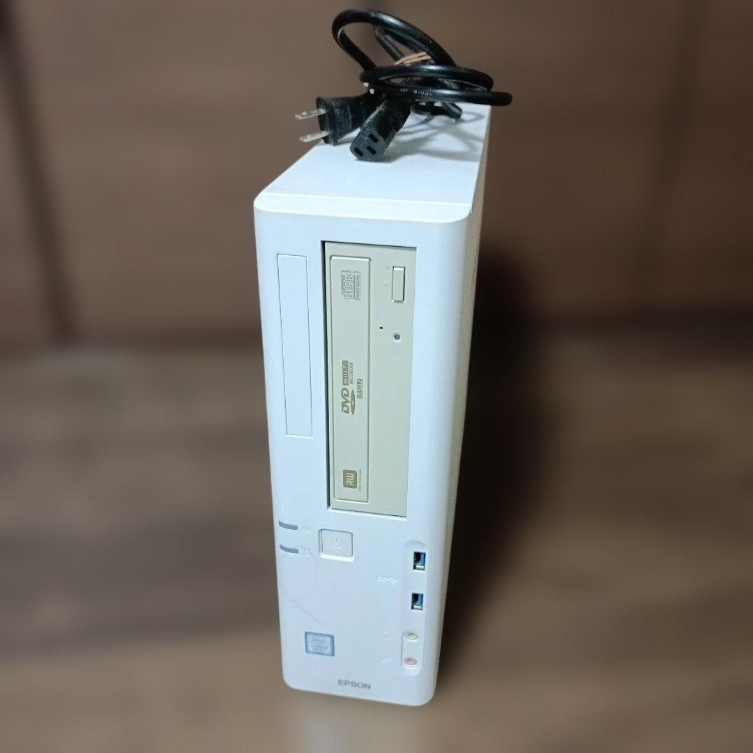 第８世代CPU SSD デスクトップPC　Windows11 Pro EPSON