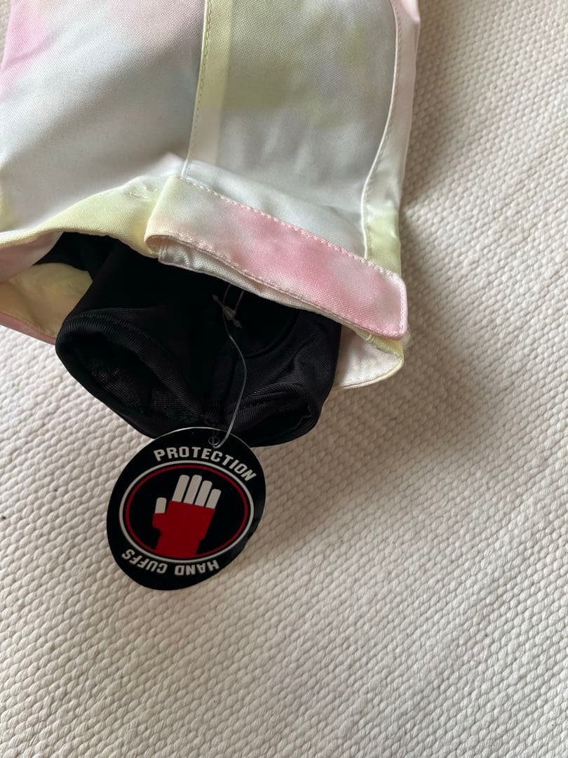 スノーボードウェア 上下セット　おまけ付き