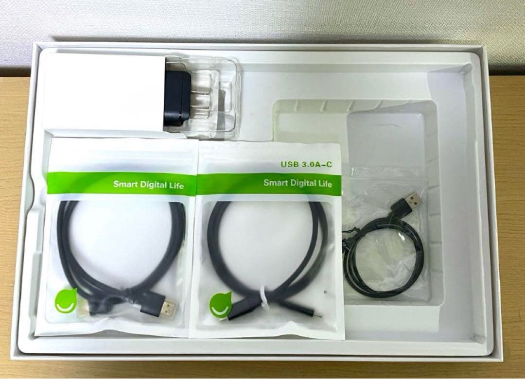 【お買い得価格】EVICIV モバイルモニター 15.6インチ