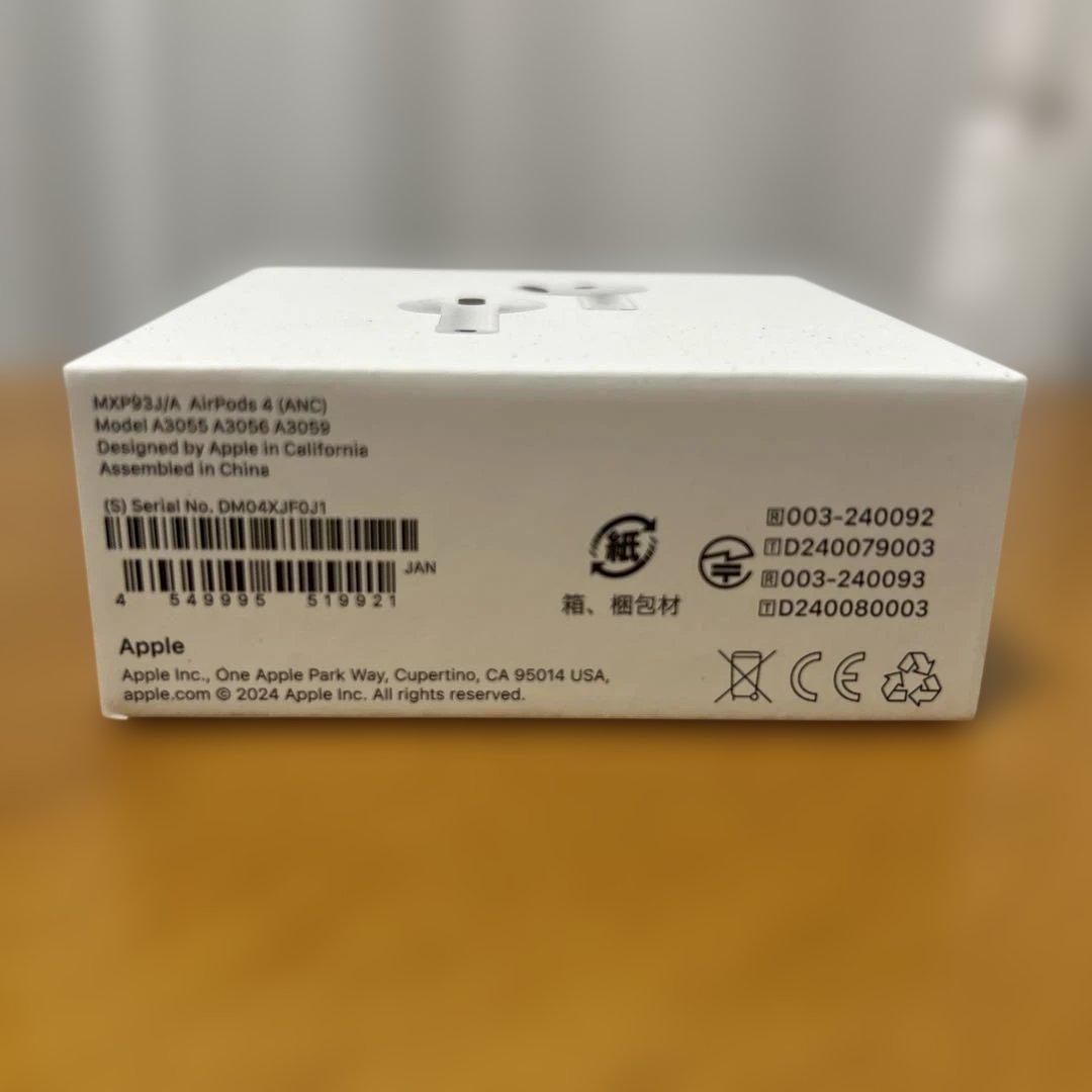 AirPods 4 ノイズキャンセリング 新品　Apple Store購入品