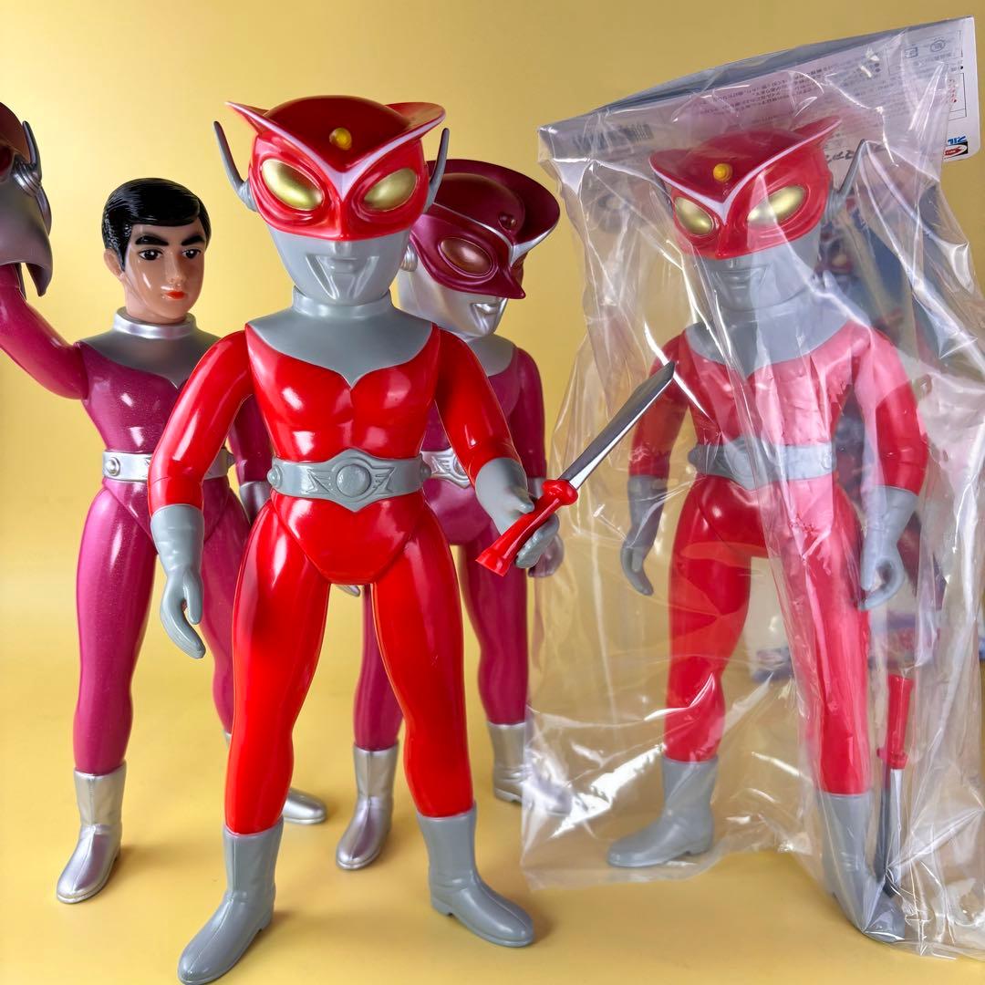 ブルマァク　墓場の画廊　レッドマン　ソフビ　新品未開封