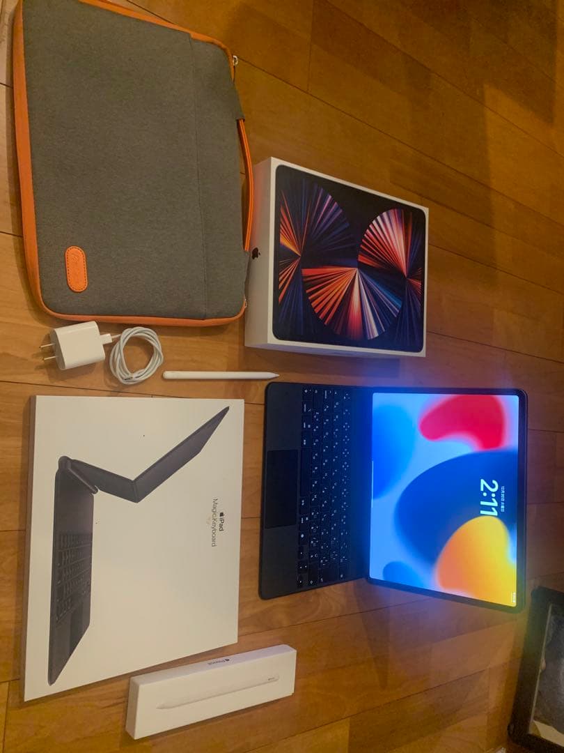 【美品】iPadPro12.9第5世 Wi-Fi Pencil Keyboard