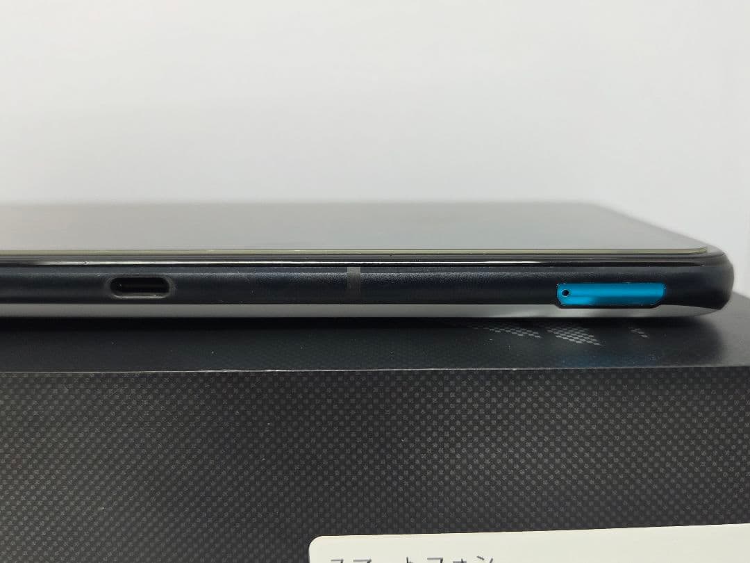 ROG Phone 6 12GB/256GB ストームホワイト